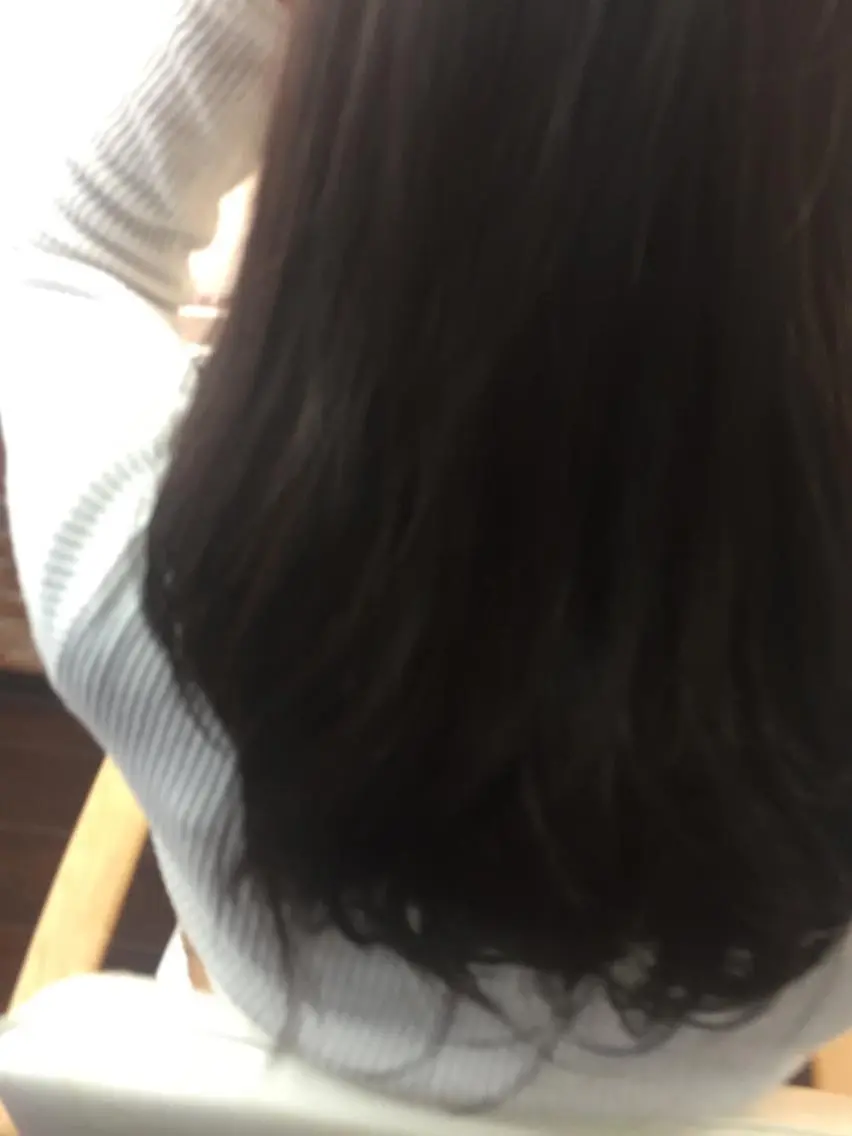 セミロング カラー パーマ 桧山 真のヘアスタイル