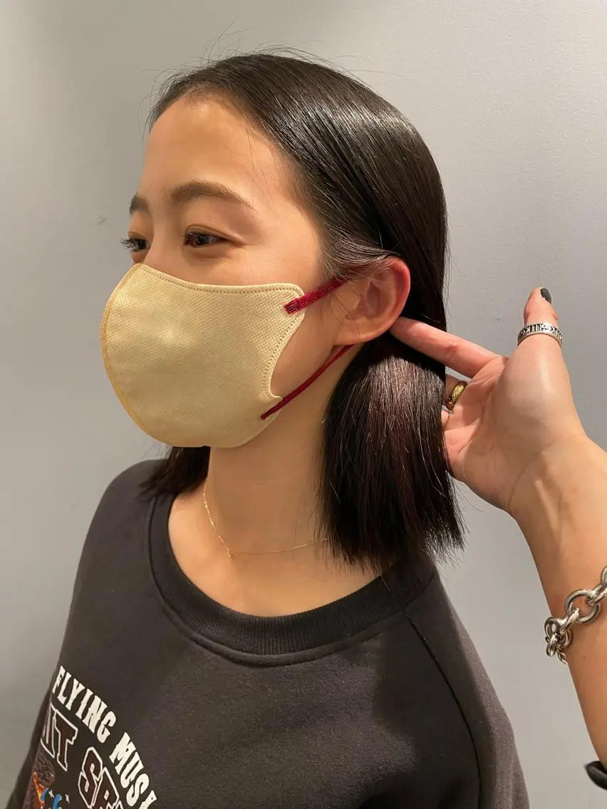 ミディアム 松田 アカリのヘアスタイル