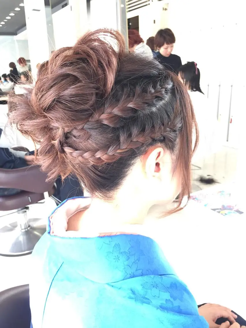 セミロング ヘアアレンジ 着物ヘア 松本 明日可のヘアスタイル