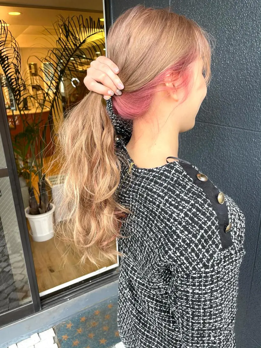 ロング 美髪矯正・レイヤー 倉友哉のヘアスタイル