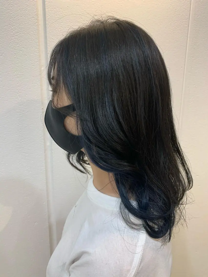 セミロング カラー ブルーカラー ネイビーカラー Lolonois梅田 /Okazaki:)のヘアスタイル