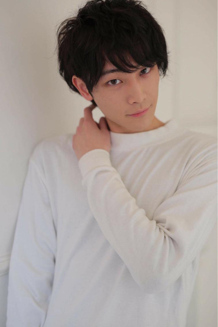 ミディアム 小川 海のヘアスタイル