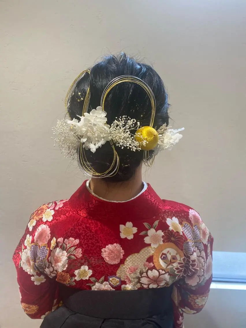 ミディアム ヘアアレンジ mo moのヘアスタイル