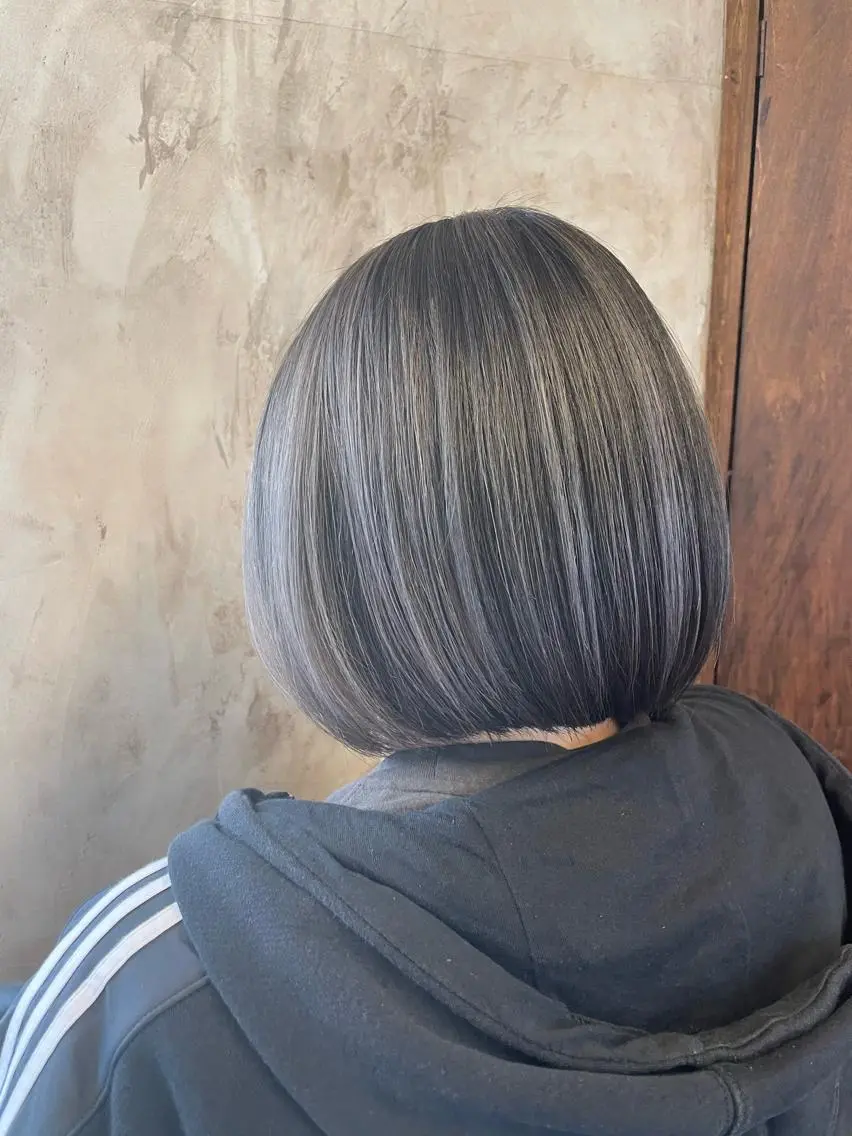 ショート カラー バレイヤージュ ブリーチ ケアブリーチ グラデーションカラー ハイライトカラー ヘアカラー ∮フェードスタイル∮ 加藤嘉陛のヘアスタイル
