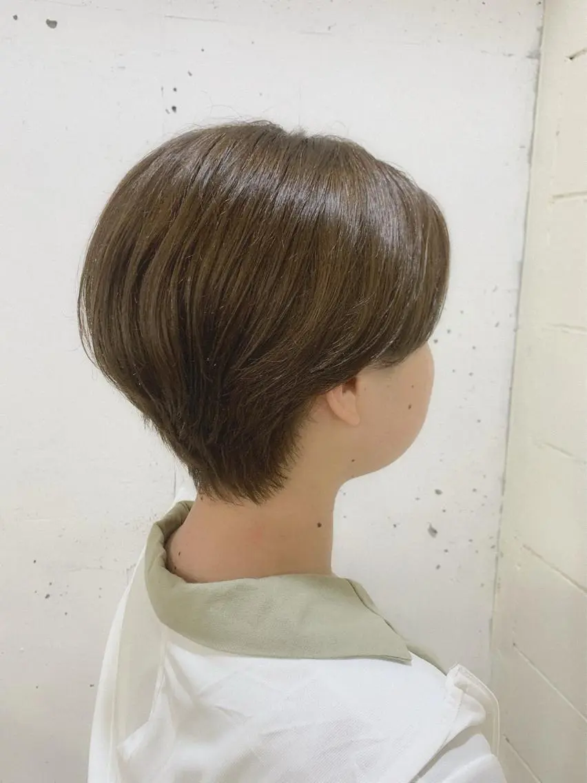 ショート カラー アッシュ 千葉駅徒歩1分✂︎ 宮内のヘアスタイル