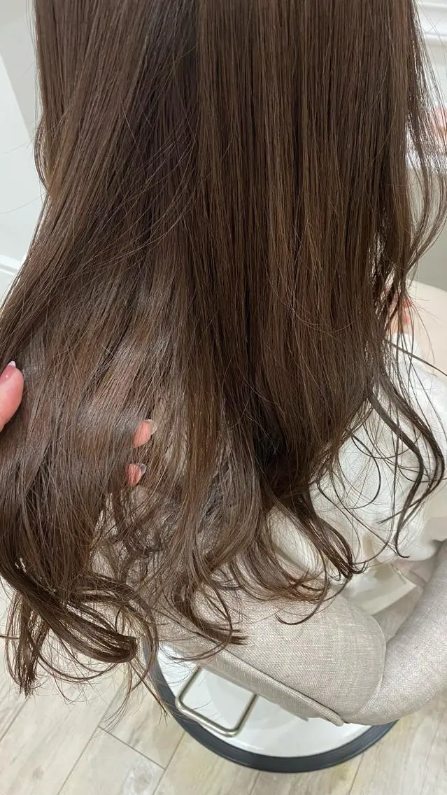 ロング 髪質改善サロン🫧 戎谷栞菜のヘアスタイル