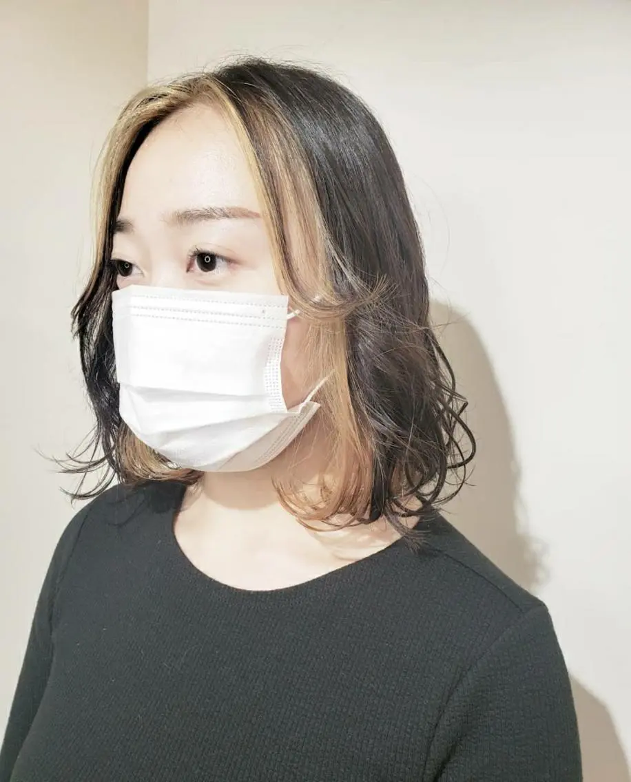 ミディアム カット ヘアカラー トリートメント 🇰🇷透明感×ハイ トーン🌟tomoのヘアスタイル