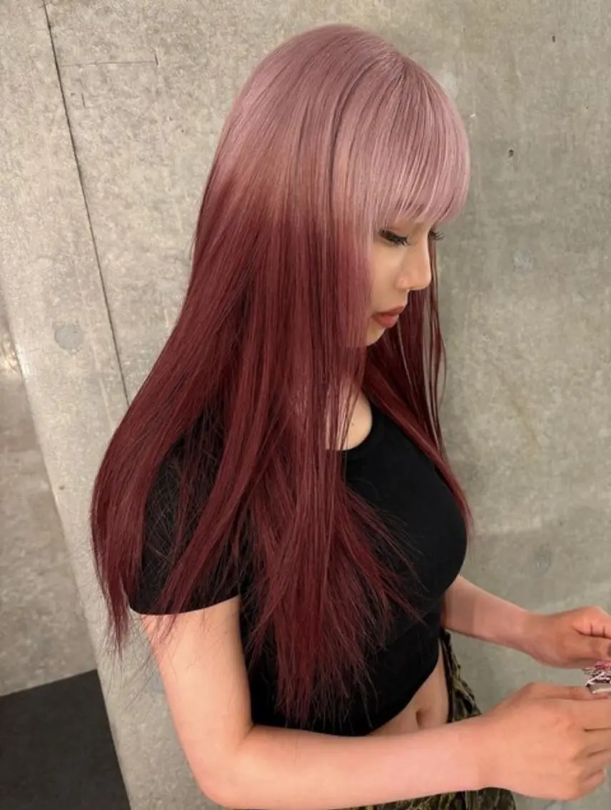 ロング ヘアカラー LINDOTOKYO 梅田店のヘアスタイル