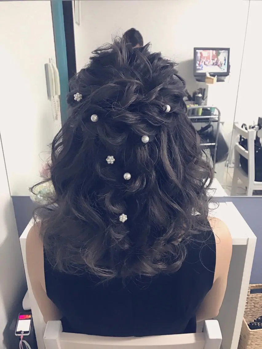 セミロング ヘアアレンジ ハーフアップ 【カメレオン】 上村 祥子のその他イメージ