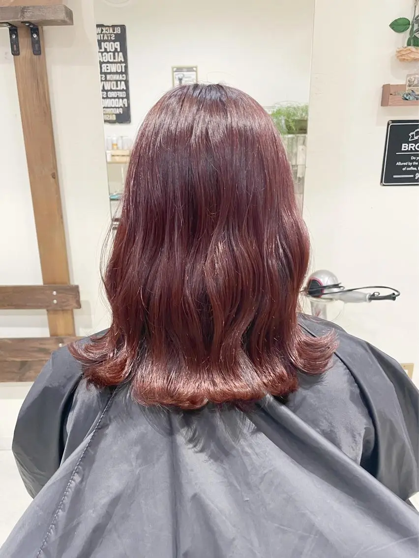 セミロング KAI RIKAのヘアスタイル