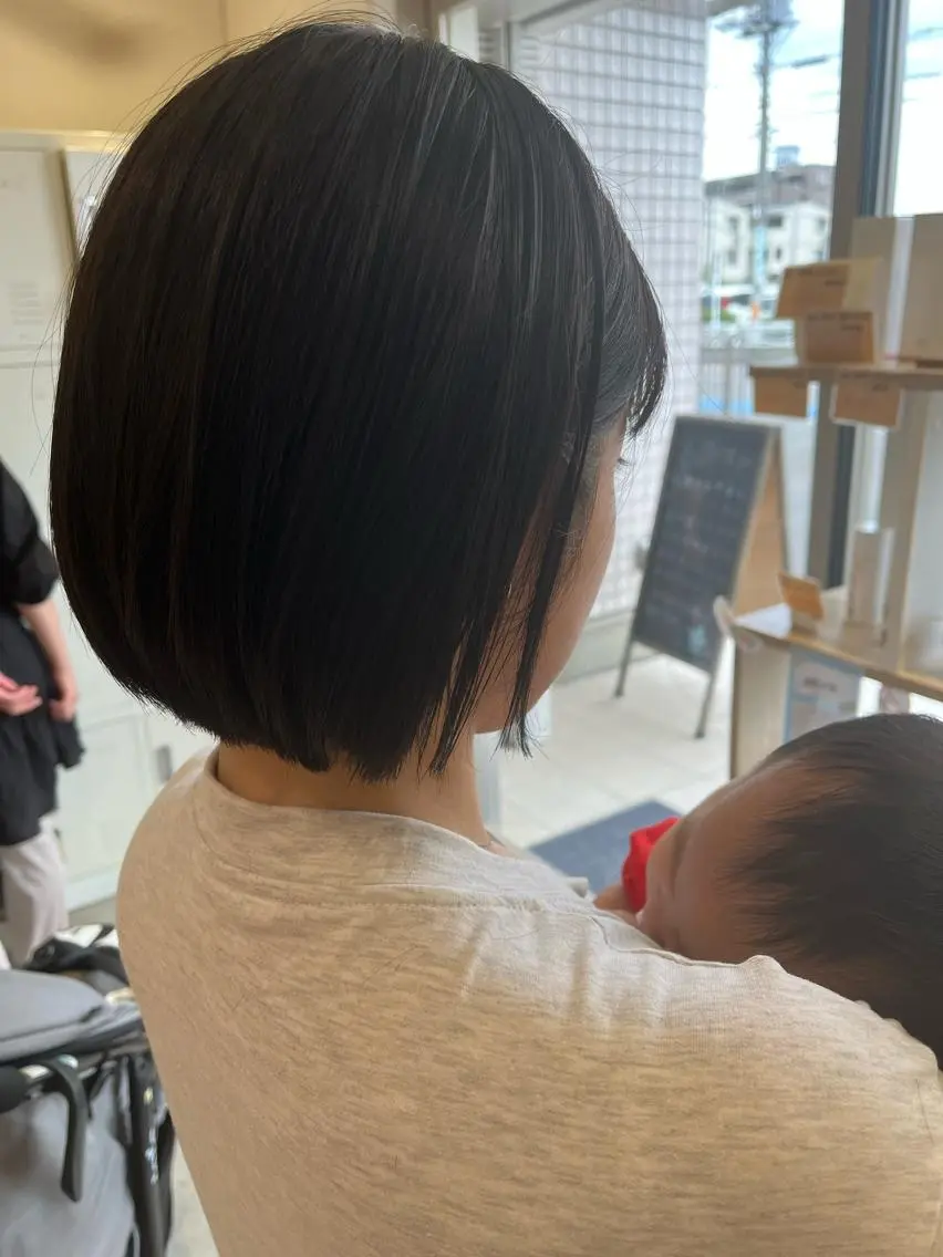 ミディアム ＿ Yukaのヘアスタイル