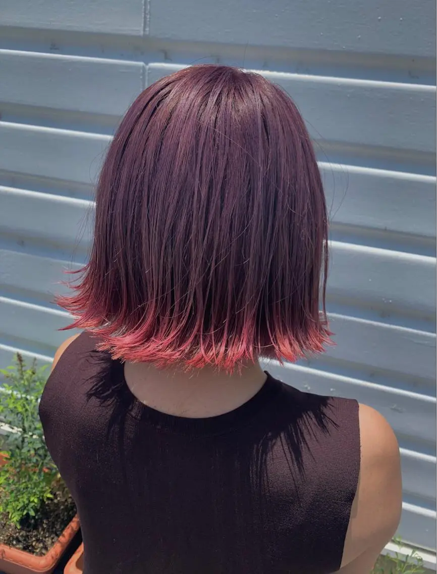 ショート ヘアカラー 袴田 伊代のヘアスタイル