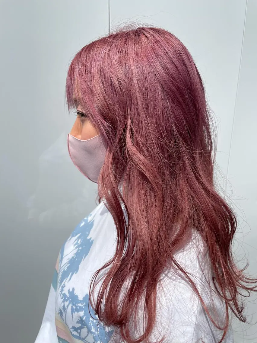 ロング カラー ピンクカラー ヘアカラー トリートメント レイヤー/ウルフ ハイトーンhiroのヘアスタイル