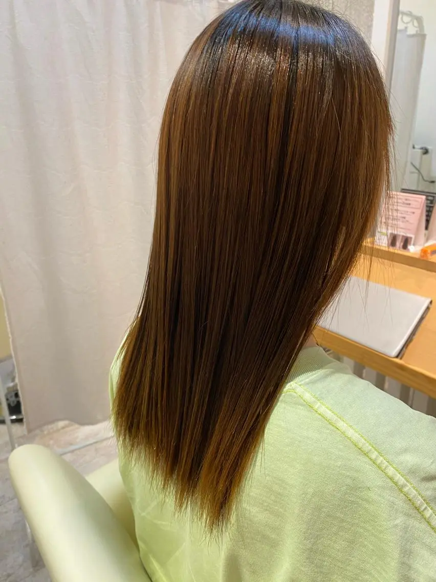 セミロング カラー Design Color🐰アユミのヘアスタイル