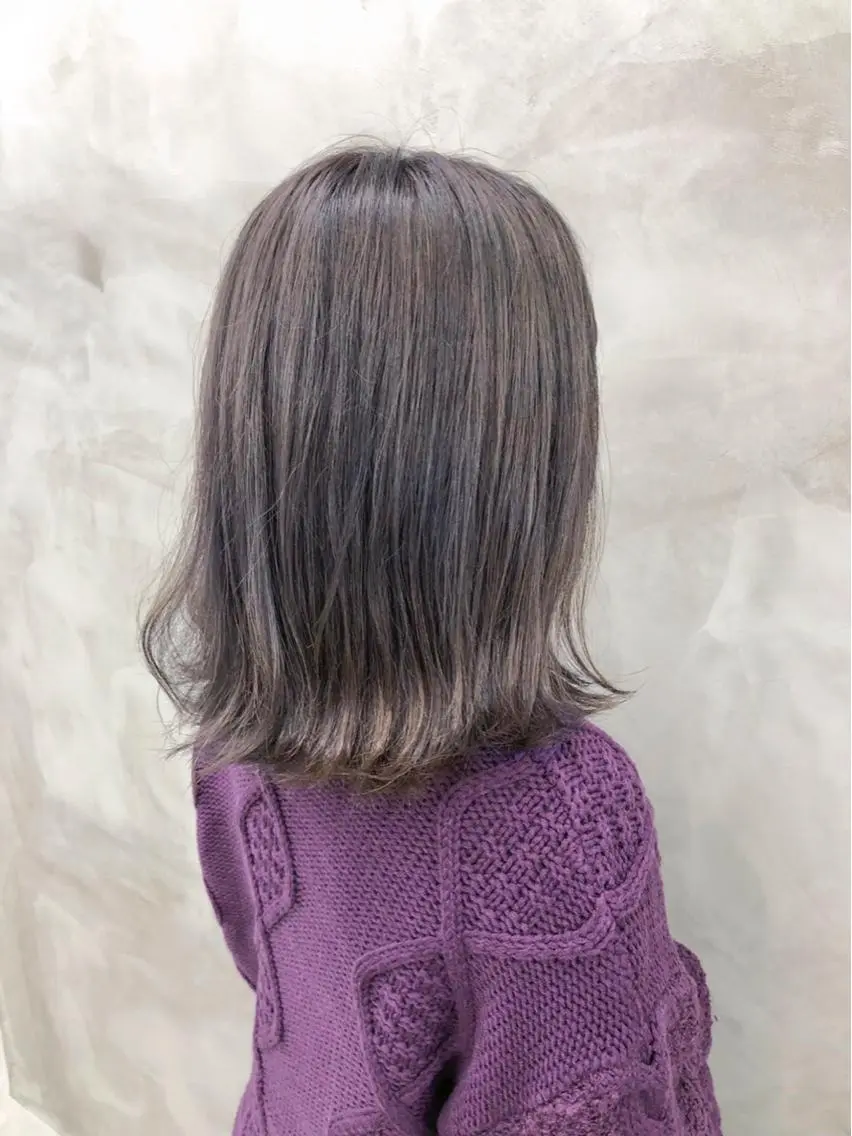 カラー グレージュ ショート・ボブ 徳竹淳一のヘアスタイル