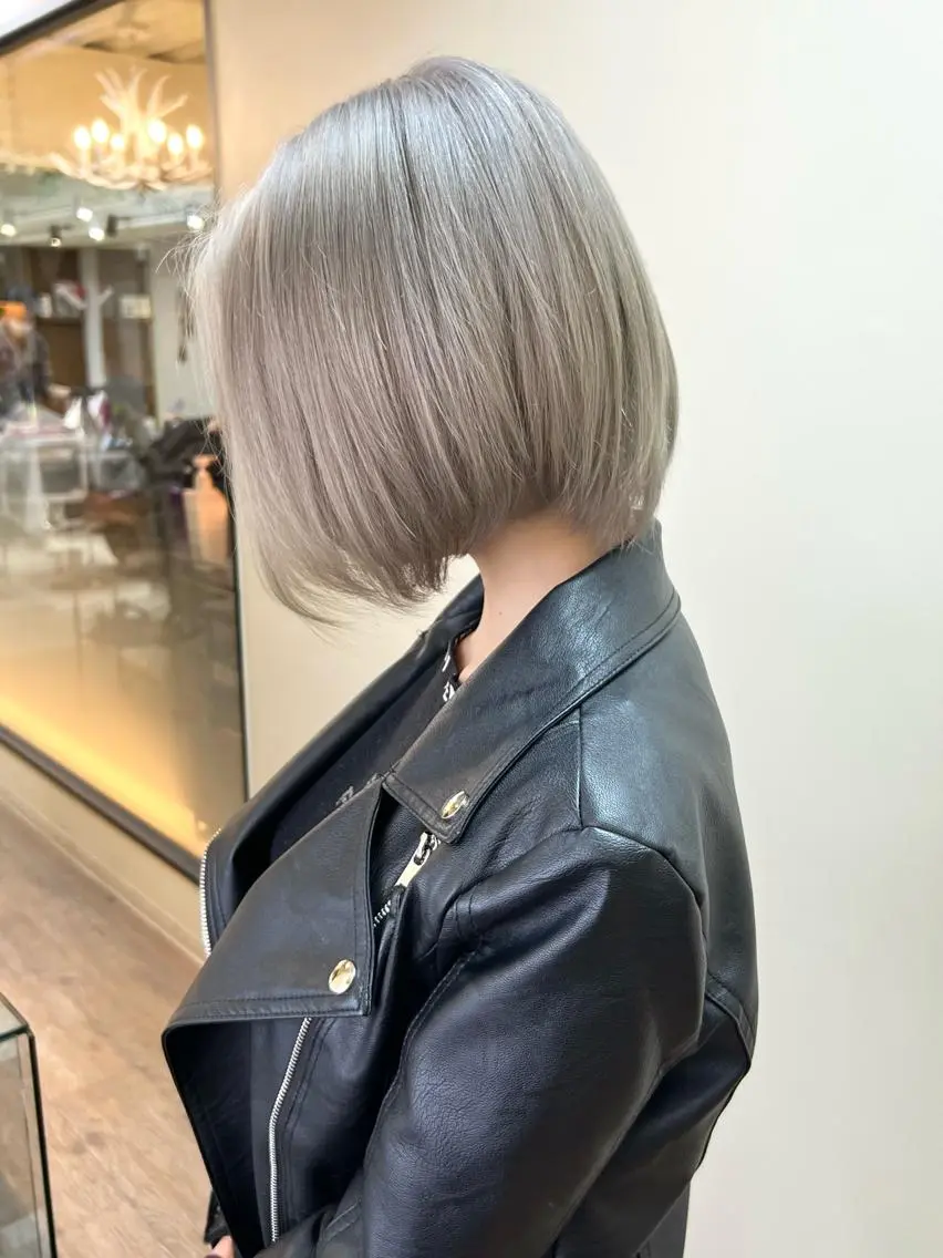 ショート 艶髪ハイトーンカラー ☆MASAのヘアスタイル