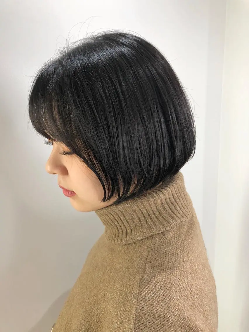 ショート カラー 黒髪 グレーブラック ボブ ☕️ベージュカラー 内藤光哉☕️のヘアスタイル