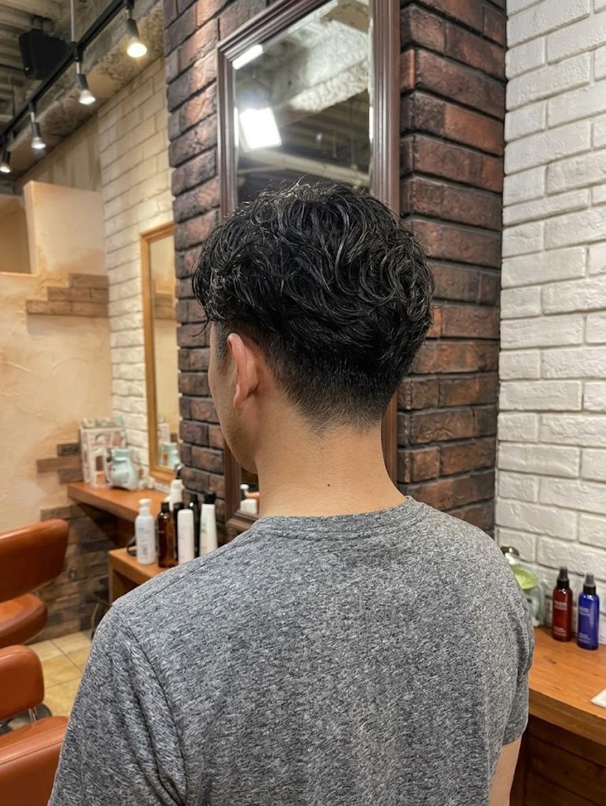 パーマ ショート スパイラルパーマ カット パーマ トリートメント ヘッドスパ flencia 丸 和博｜カットのヘアスタイル