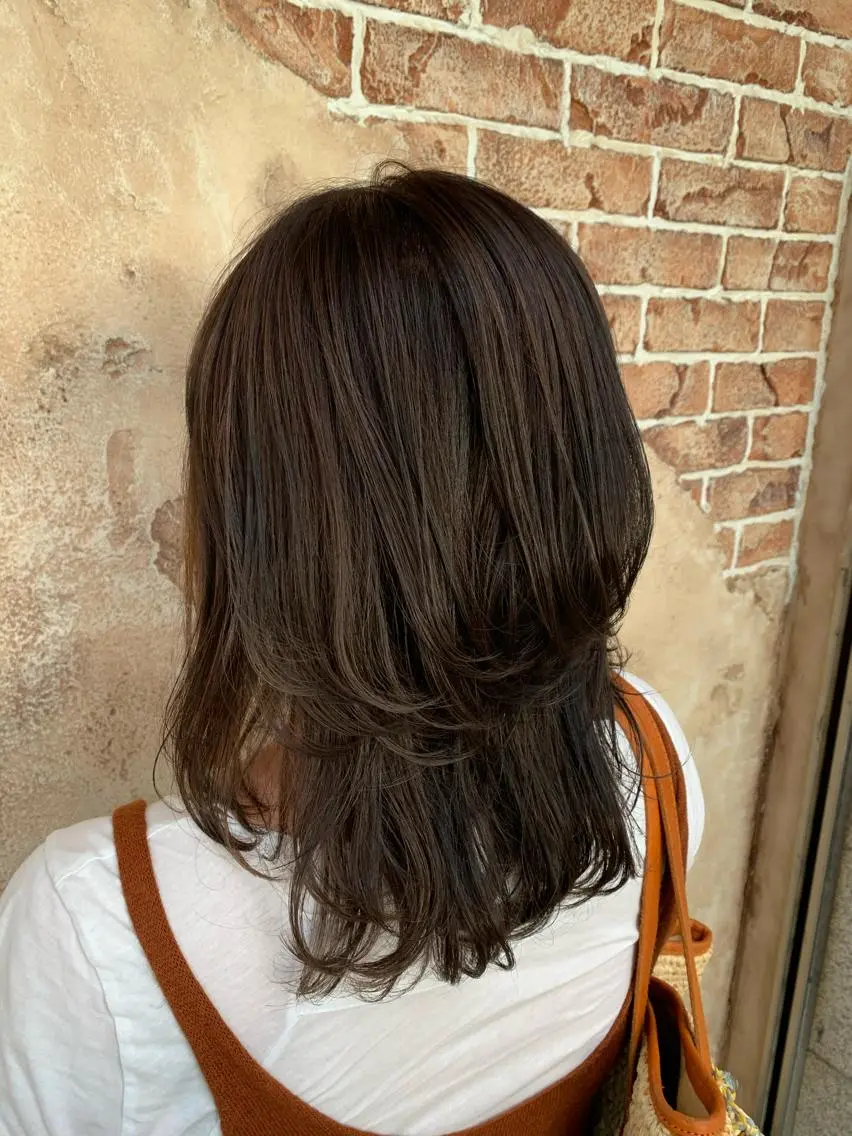 ミディアム カラー アッシュ グレージュ 艶カラー/ Nanamiのヘアスタイル