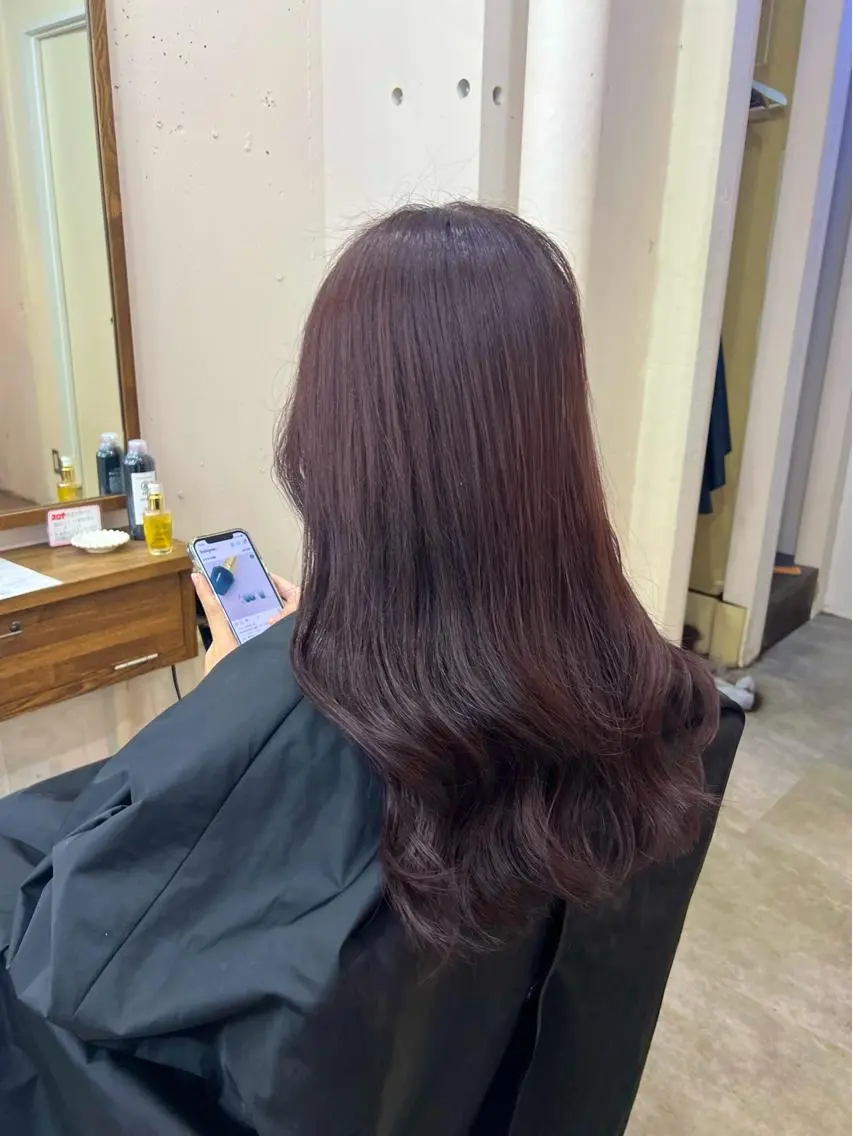 ロング 🩷艶カラー 🧡💛リサ🫧のヘアスタイル