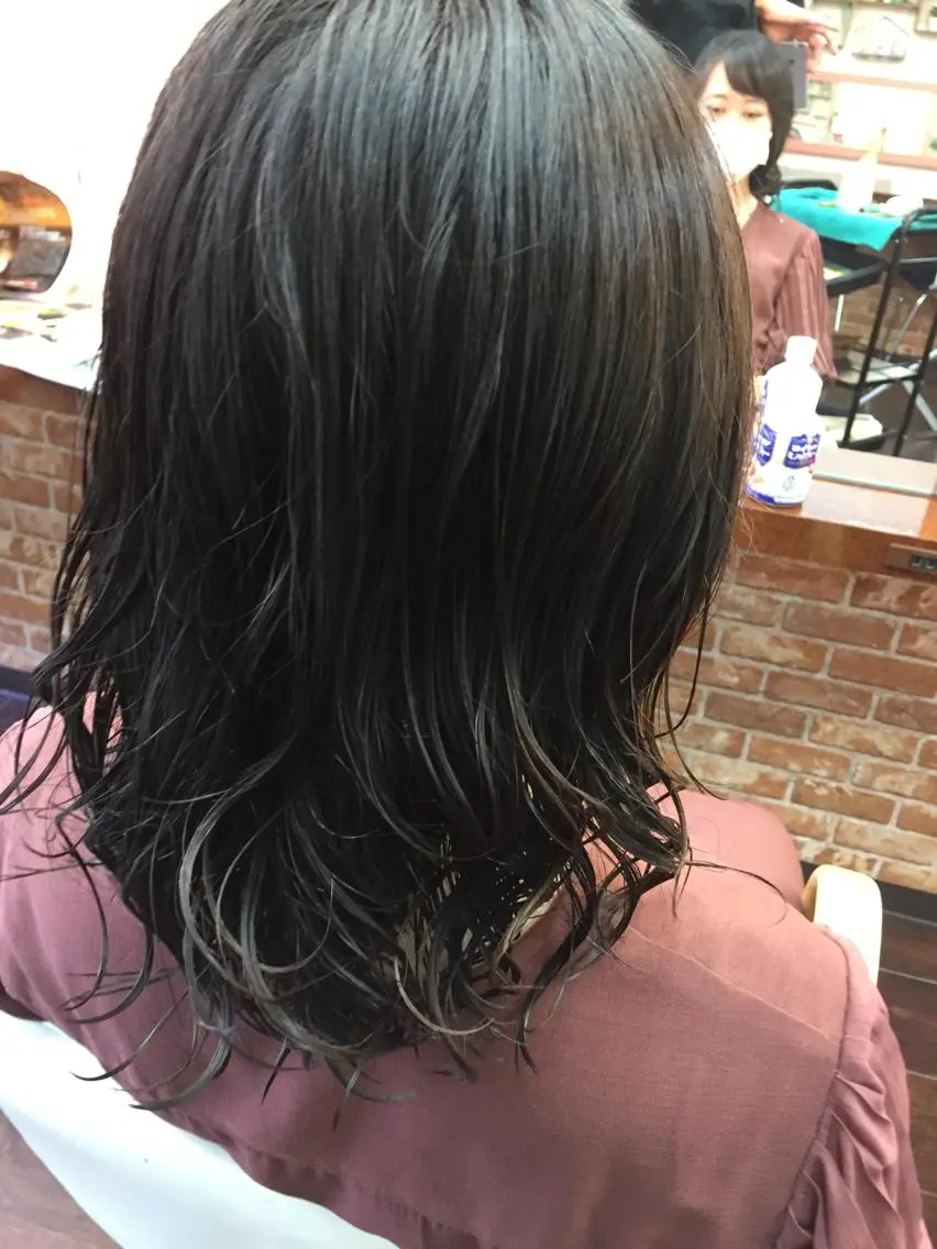 ミディアム カラー パーマ カット パーマ トリートメント 桧山 真のヘアスタイル