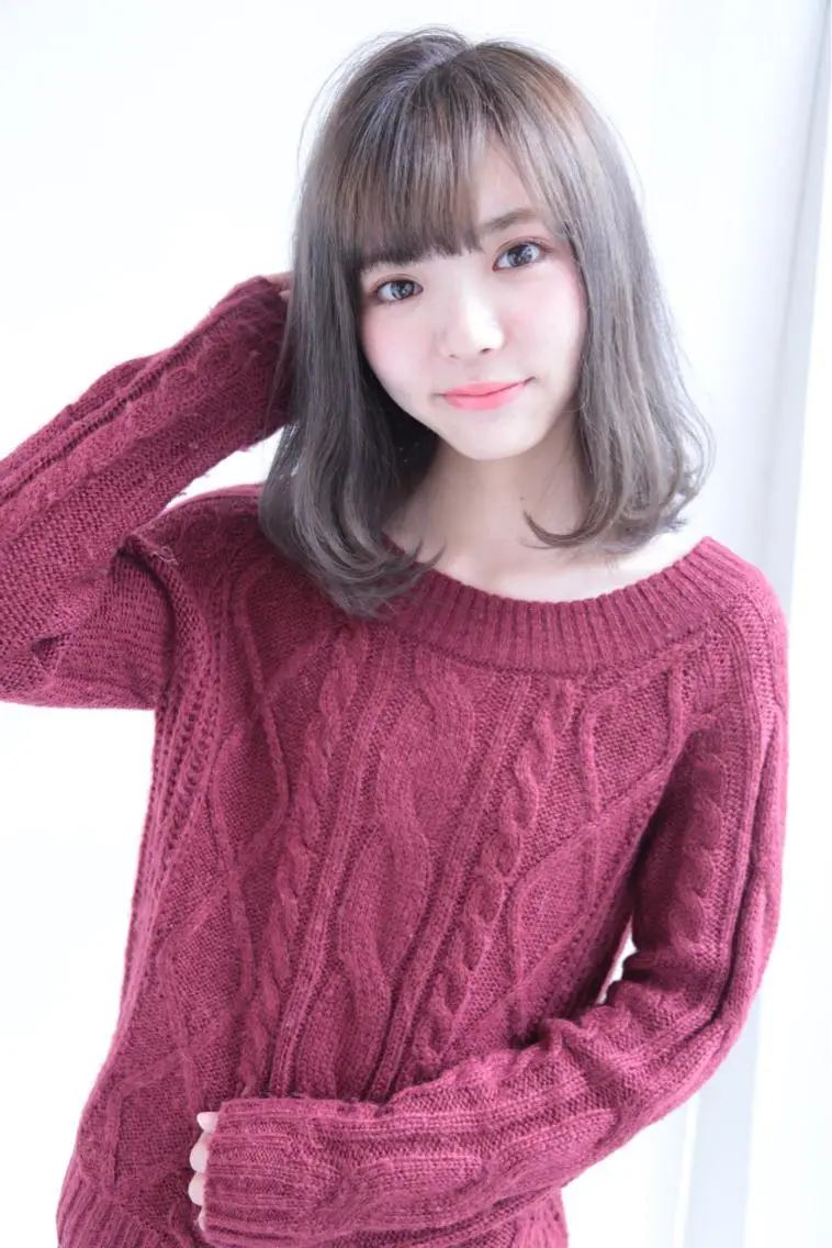 カラー グレージュ コテ巻き風パーマ SHONOのヘアスタイル