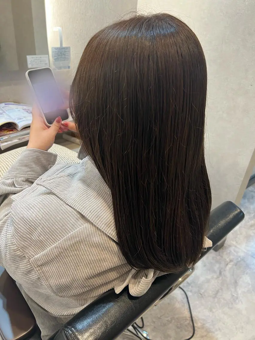 セミロング カラー トリートメント カット トリートメント ヘッドスパ イケダ ハルカのヘアスタイル