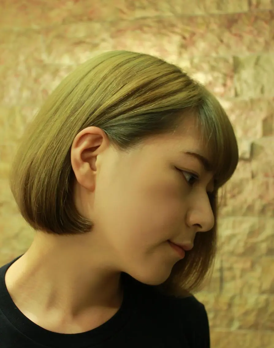 ミディアム アッシュ ボブ ヘアカラー 河内 崇純のヘアスタイル