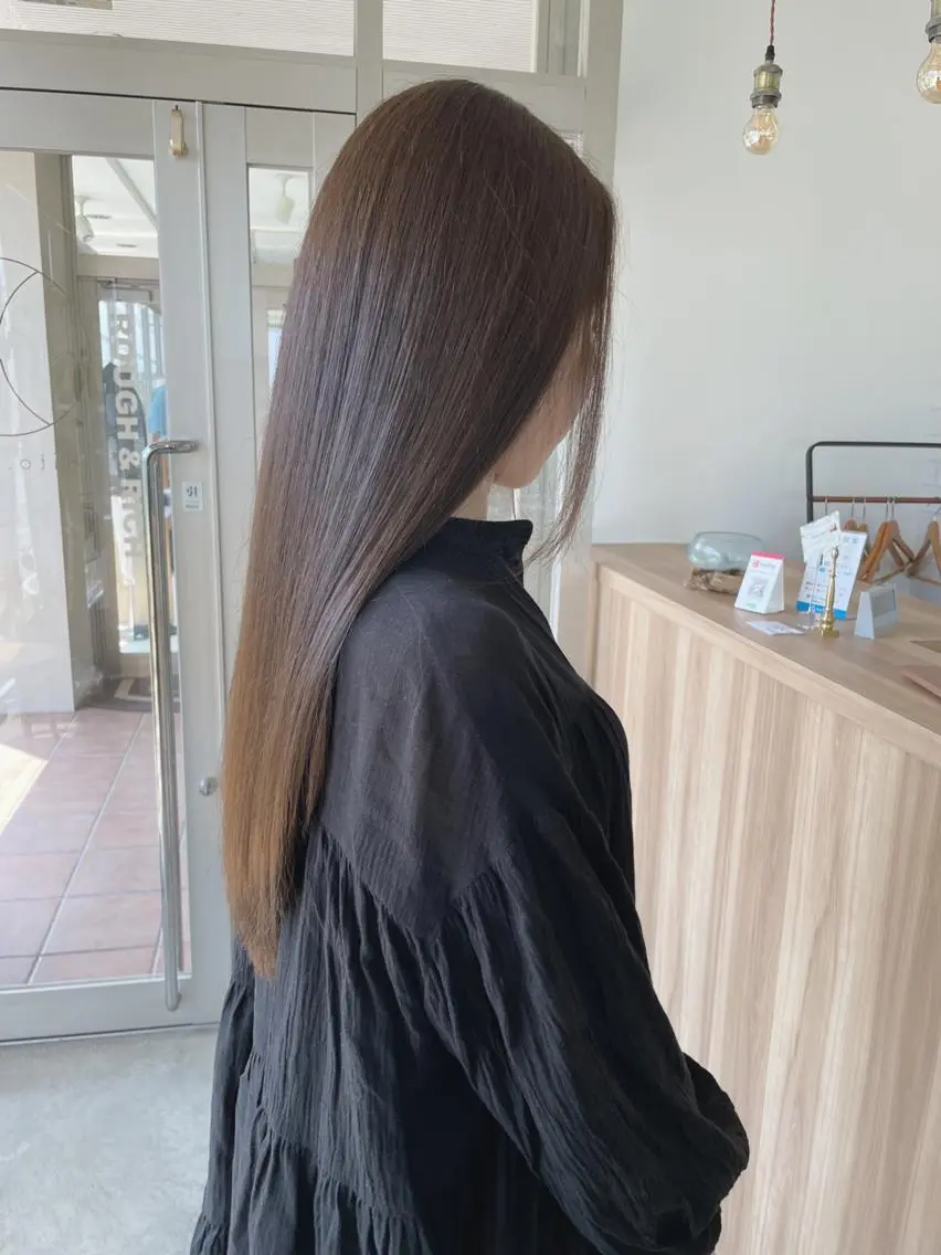ロング カラー ブリーチ ブリーチなしカラー レイヤーカットが得意 ✨村田和佳のヘアスタイル