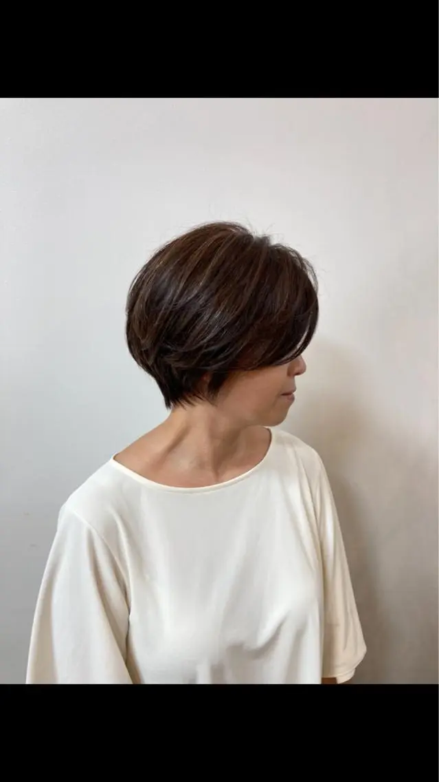 ショート 【白髪ぼかし】 愛甲竜佑のヘアスタイル
