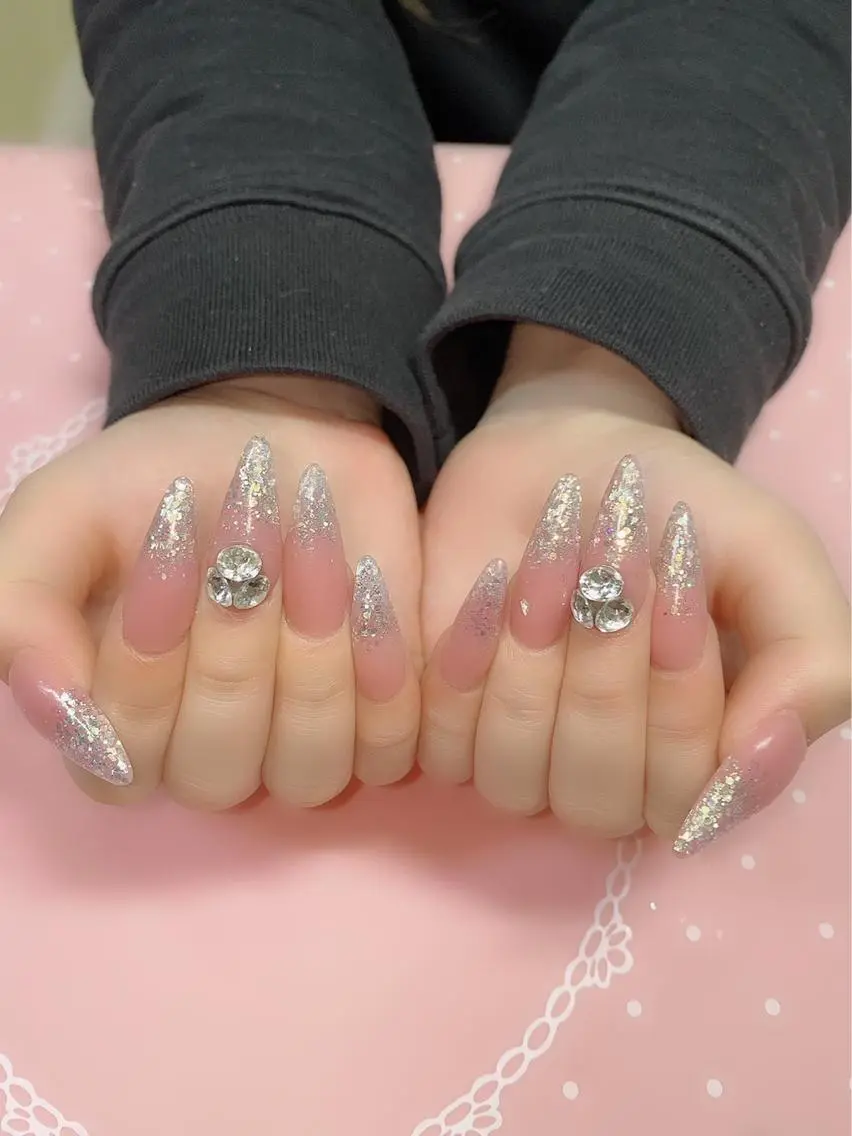 ロング ネイル グラデーション ハンドネイル 《LB》ラブリエ Nail&eyeのマツエク・マツパデザイン