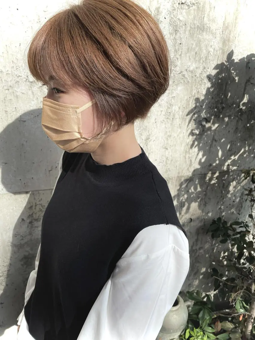 ショート カラー アディクシーカラー 日高 香織のヘアスタイル