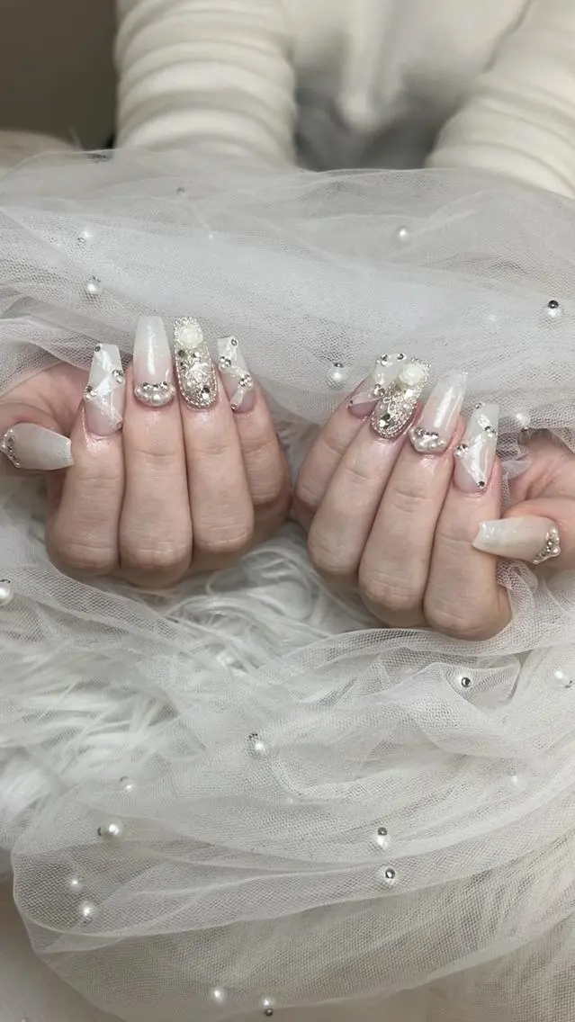 ネイル hikikibyee ♡のネイルデザイン