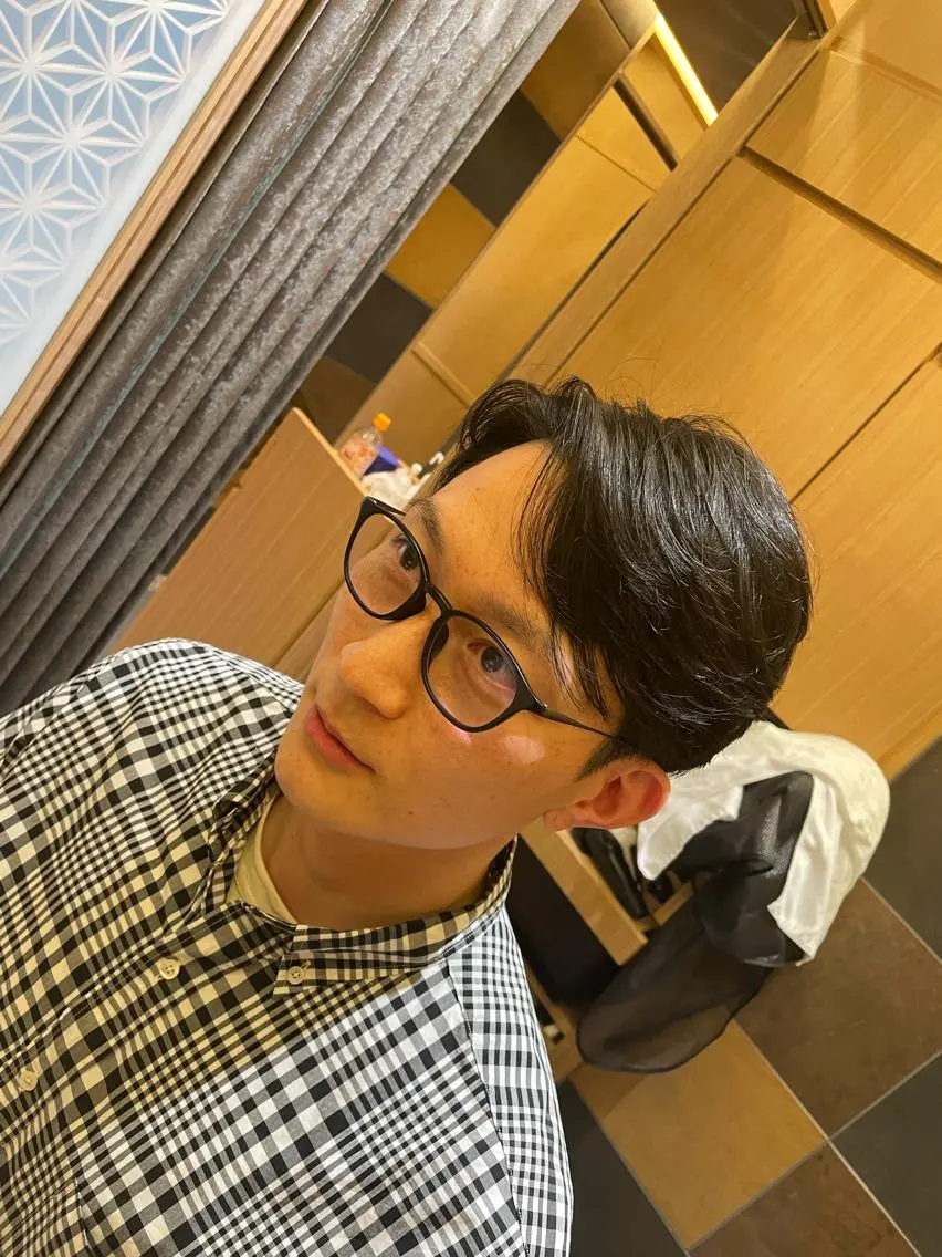 ミディアム 瀬波 秀行のヘアスタイル
