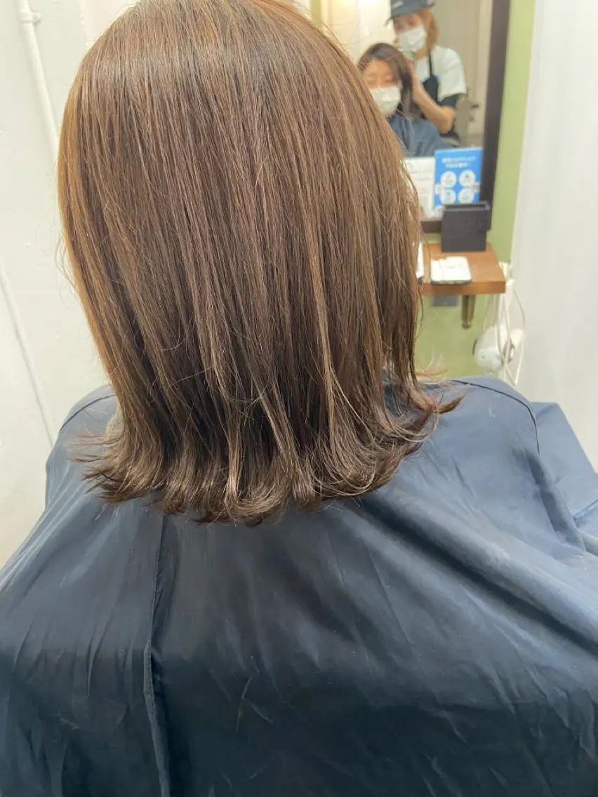 セミロング 切りっぱなしボブ ボブ 久木原 ゆりのヘアスタイル