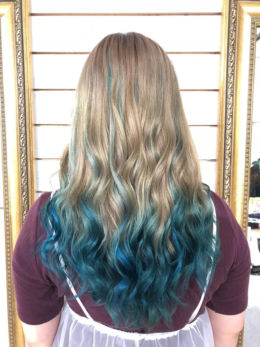 ロング ヘアカラー 🧡艶髪/エクステ 🫧🧡YUKI❄️のヘアスタイル