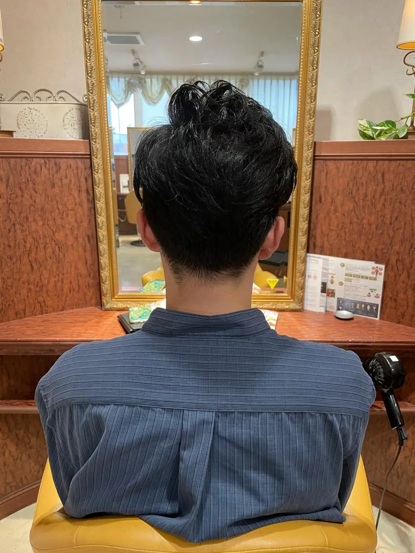 カット 菅原 智恵のヘアスタイル