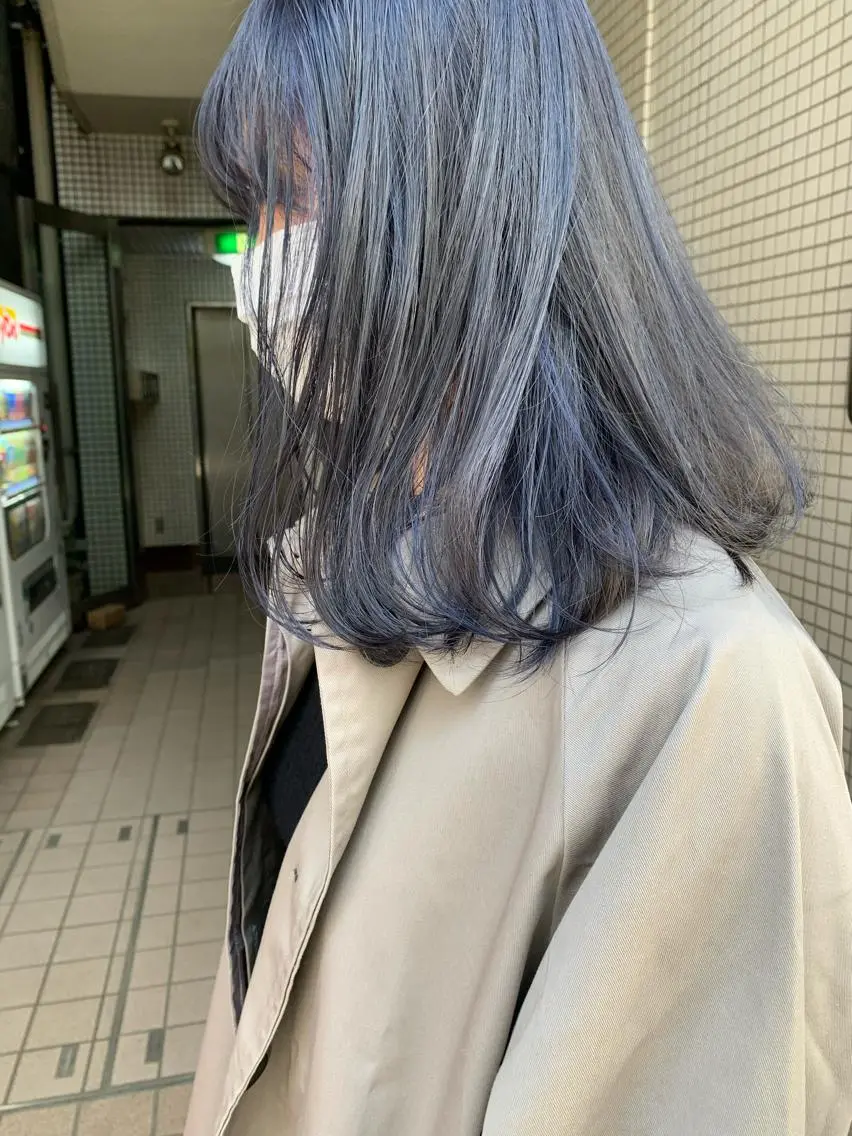 セミロング カラー ヘアアレンジ ブルーカラー ブルージュ 透明感カラー 🌿ショート🌿 パーマ🌿淳平のヘアスタイル