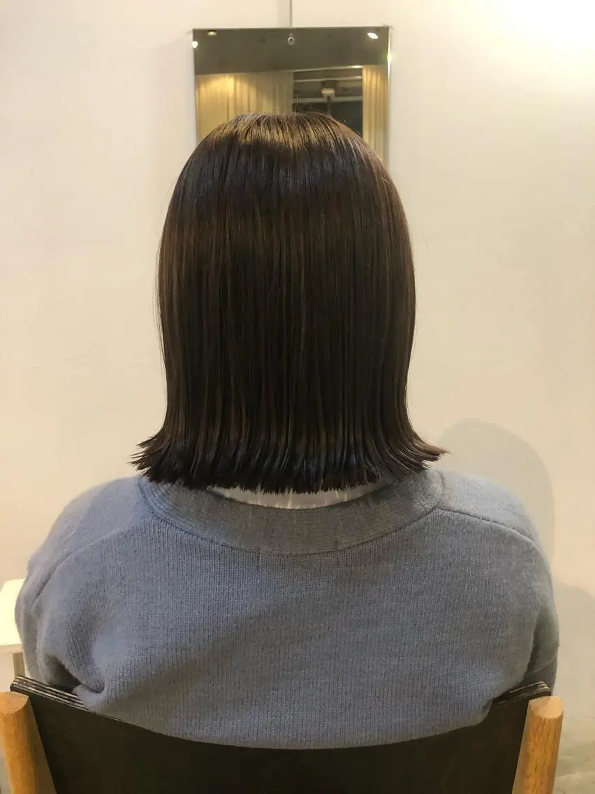 ミディアム ボブ 外ハネヘア 竹内 絢香のヘアスタイル