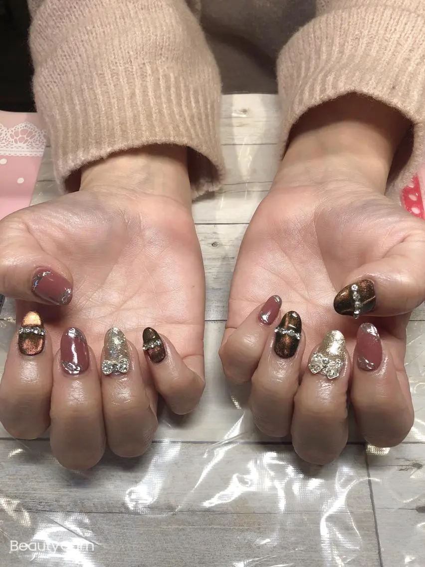 ネイル ✨アン ミユ✨のネイルデザイン