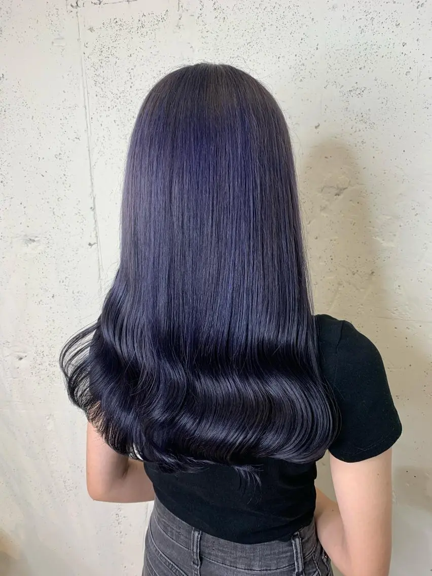 ロング カラー 透明感ハイトーン🦄 キラ🌈のヘアスタイル