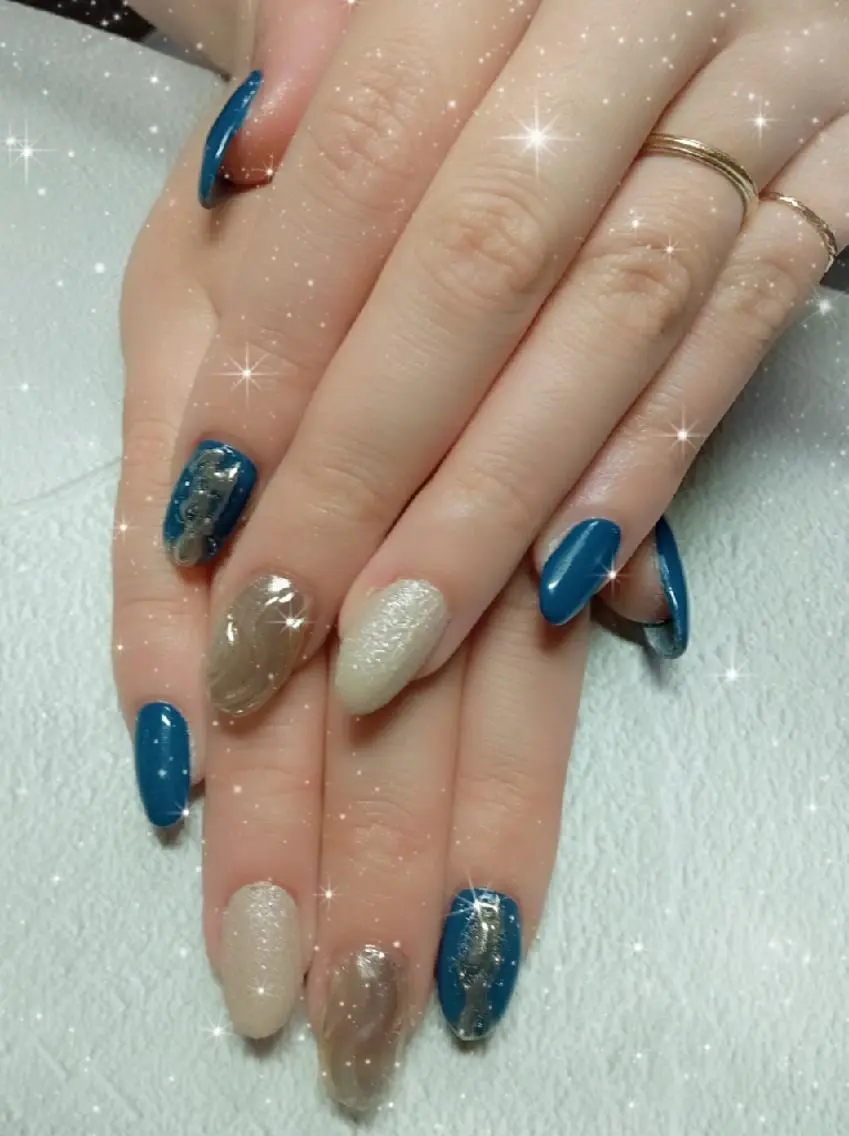 ネイル アートネイル フットネイル ジェルネイル ホログラムネイル ミラーネイル ハンドネイル flure de neige yukiのネイルデザイン