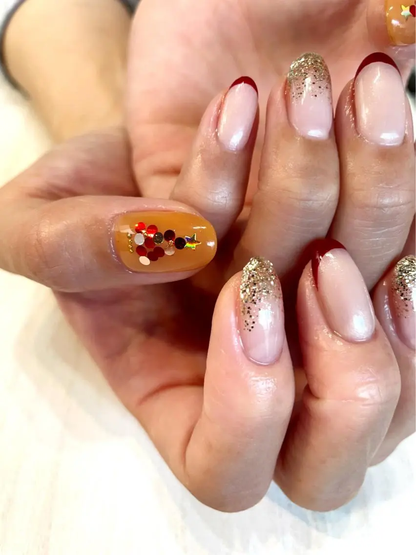ネイル アートネイル クリスマス ハンドネイル spell nailのネイルデザイン