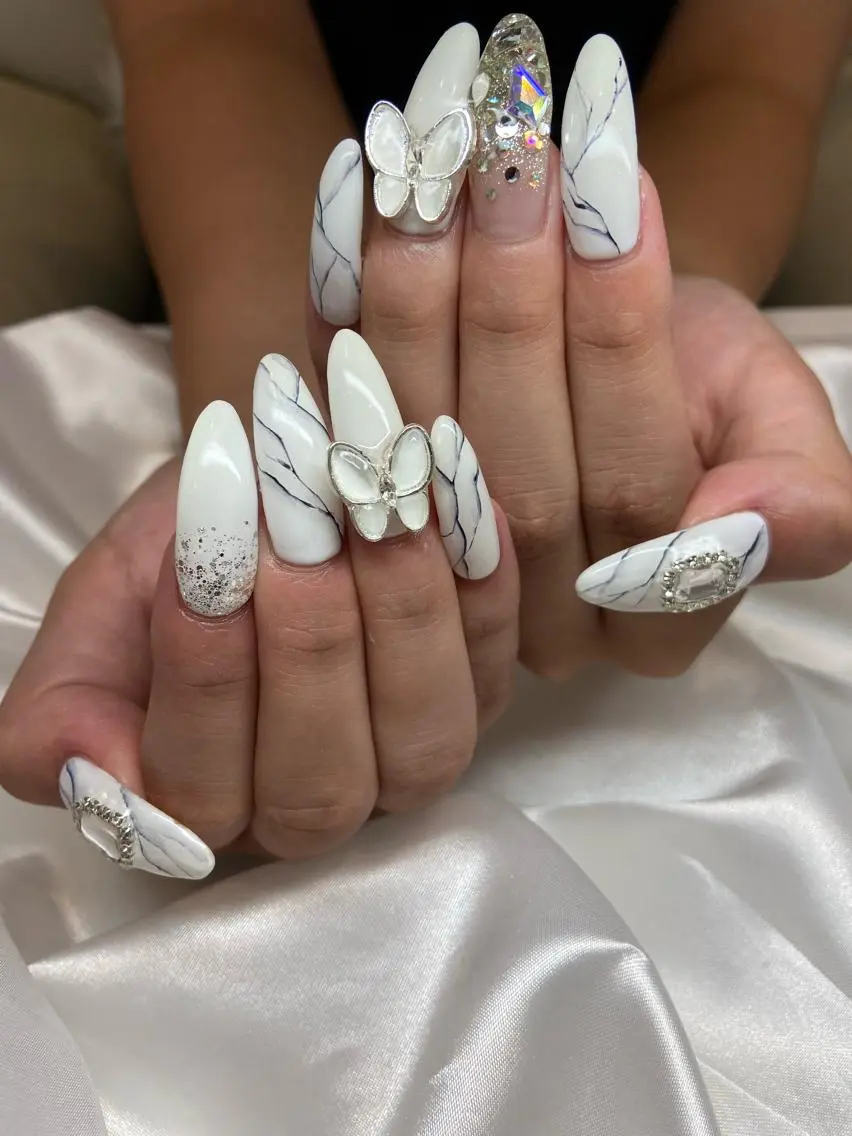 ネイル ESTELA エステラのネイルデザイン