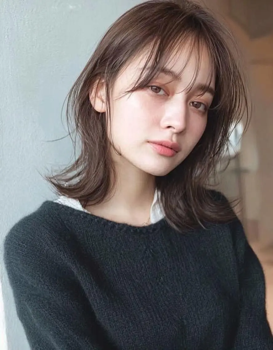 ミディアム カラー デザインカラー✨ 透明感カラー菊地真保のヘアスタイル