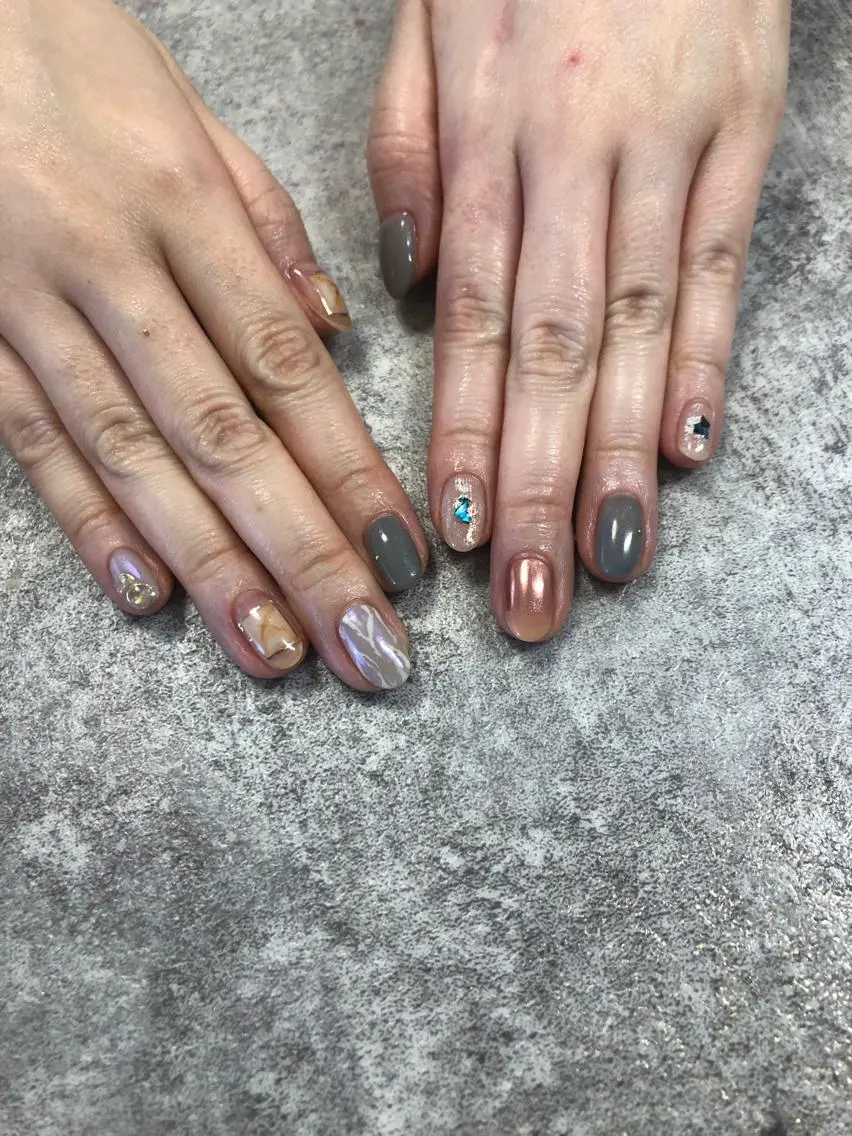 ネイル ハンドネイル 【LINON】 airiのネイルデザイン