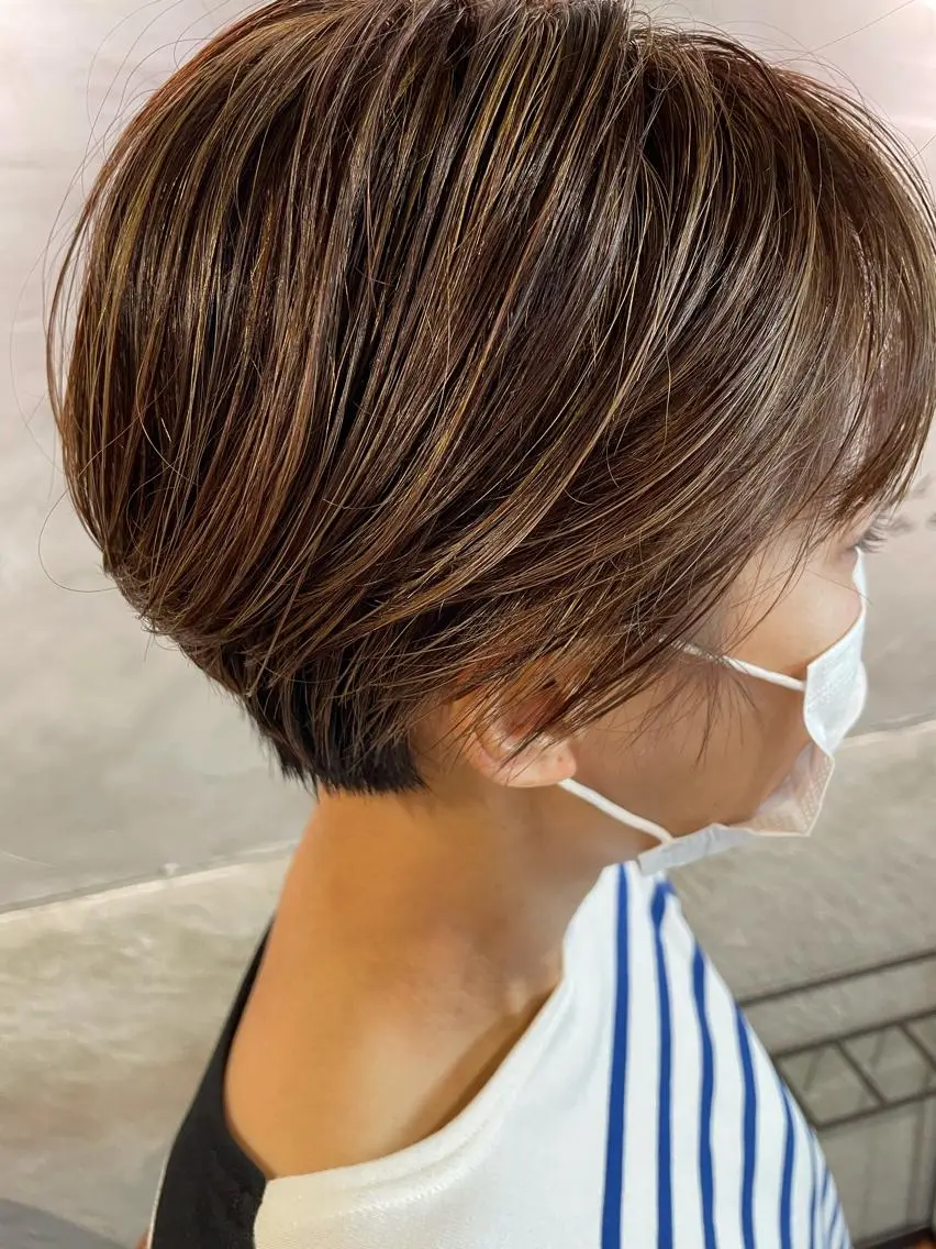 ショート ハイライト カット ヘアカラー トリートメント ayane⭐️ボブ・ ショート・パーマのヘアスタイル