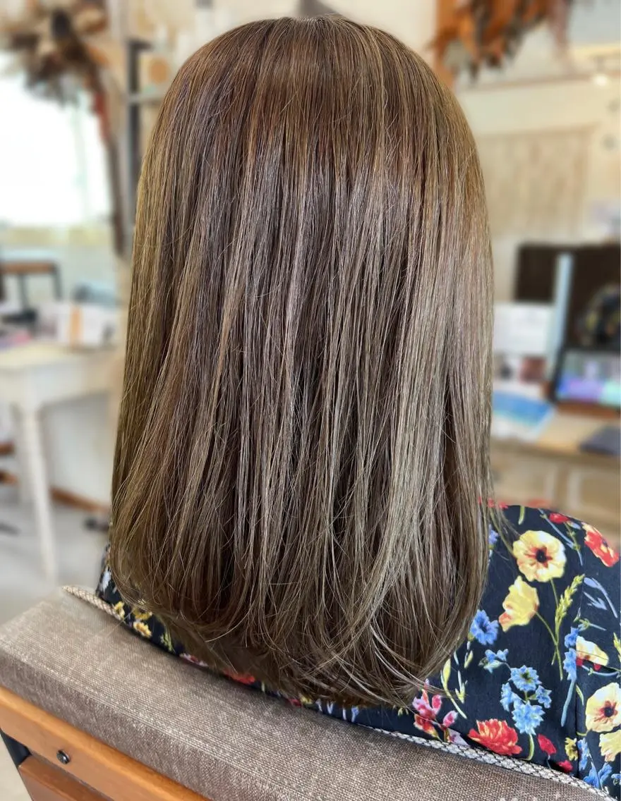 セミロング カラー アッシュ hair works raptureのヘアスタイル