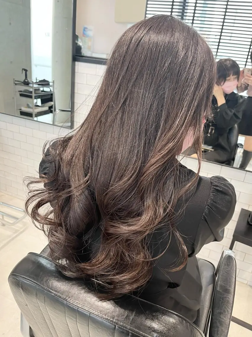 ミディアム カラー パーマ カット ヘアカラー トリートメント ヘッドスパ ヘアセット 透明感/オリーブ/ グレージュ/YUKAのヘアスタイル