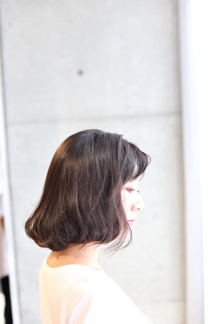 ミディアム カラー アッシュ アッシュグレー アッシュグレージュ グレージュ アドミラルYoshi oのヘアスタイル